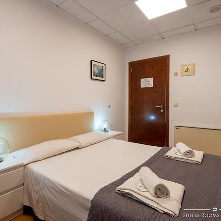 Suites Rooms Valencia Exteriör bild